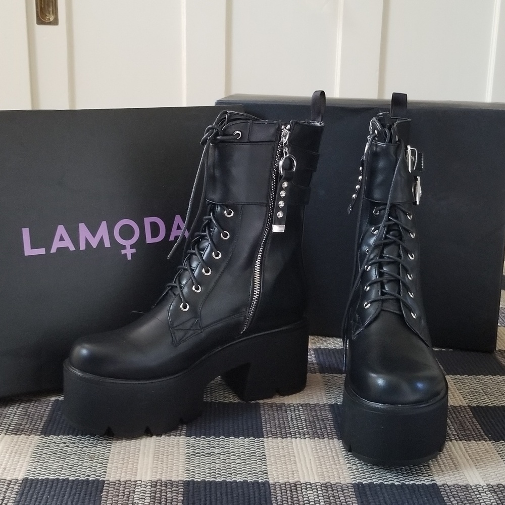 Black Platform Combat Boots